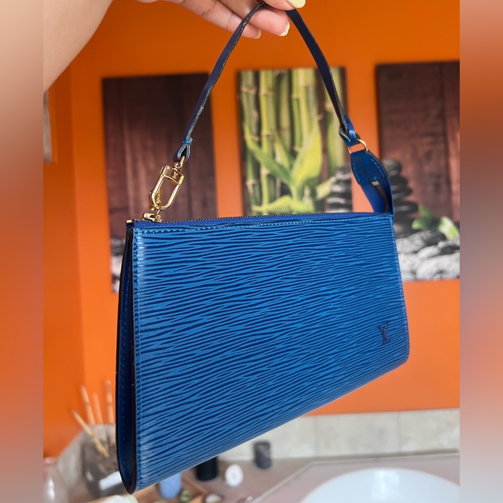 SOLD Louis Vuitton Epi Leather Pochette Accessories
